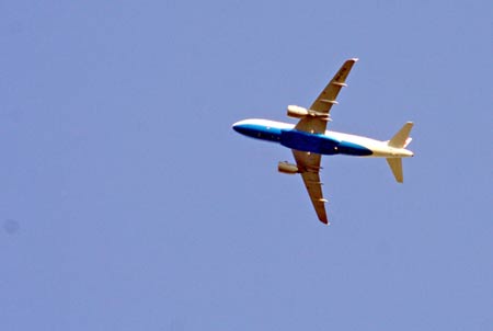 Foto Flugzeug über Stadecken-Elsheim
